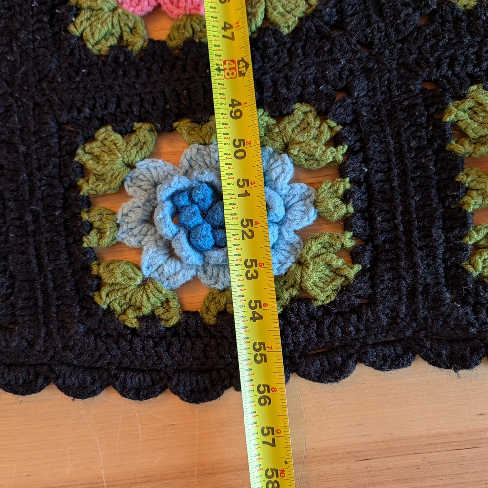 Vintage Crochet Granny Square Floral Blanket Black Boho Cottagecore Throw 56x79 - Picture 10 of 12